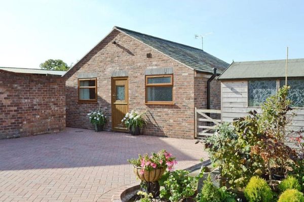 Weetwood Lodge, Kelsall