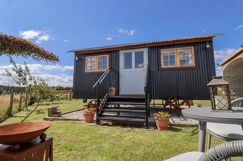 Wolds Hoot, Goodmanham Wold