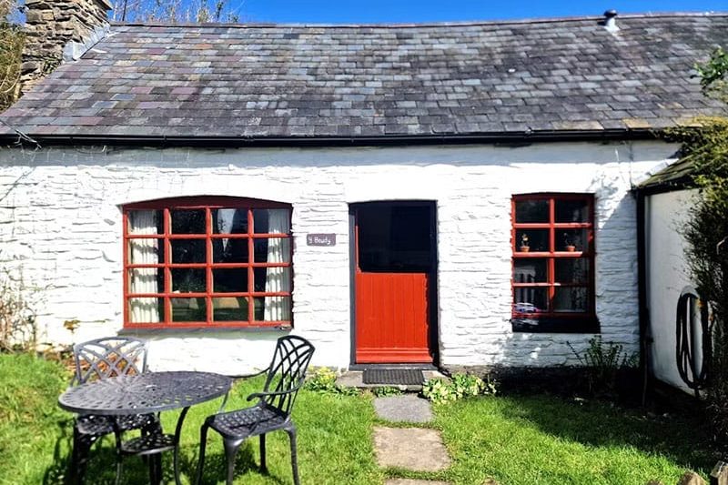 Y Beudy, Llangrannog